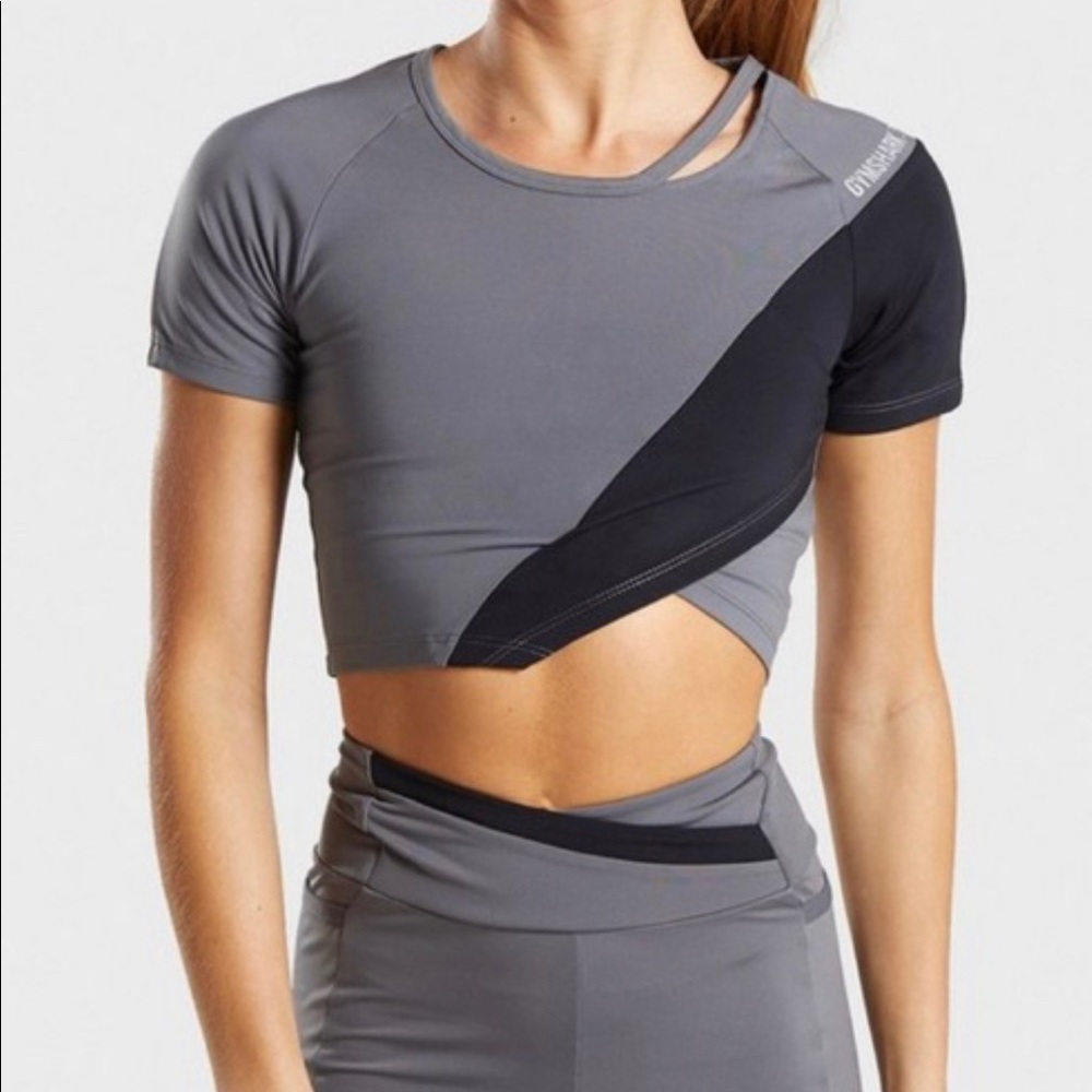 Gymshark Asymmetric crop top size Small